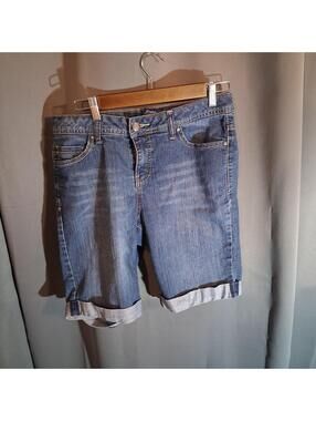 Faded Glory Women's Denim Bermuda Shorts Size 10 Blue Cuffed Cotton Blend